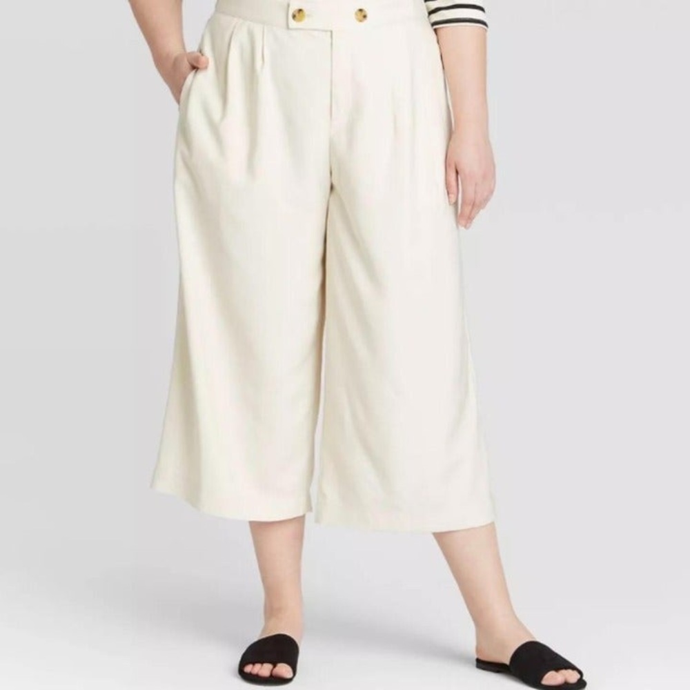 High Rise Cropped Wide Leg Pant